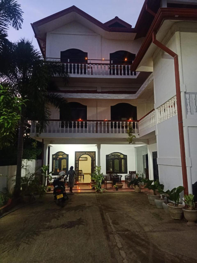 Others 5, Northern residence, Jaffna