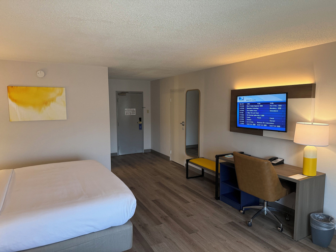 Others 4, Comfort Inn & Suites Danbury-Bethel, Fairfield