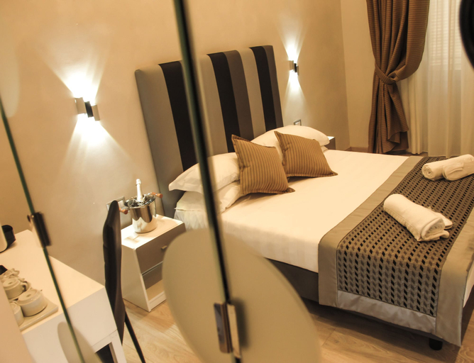 Bedroom 2, Roma Veneto Relais, Rome