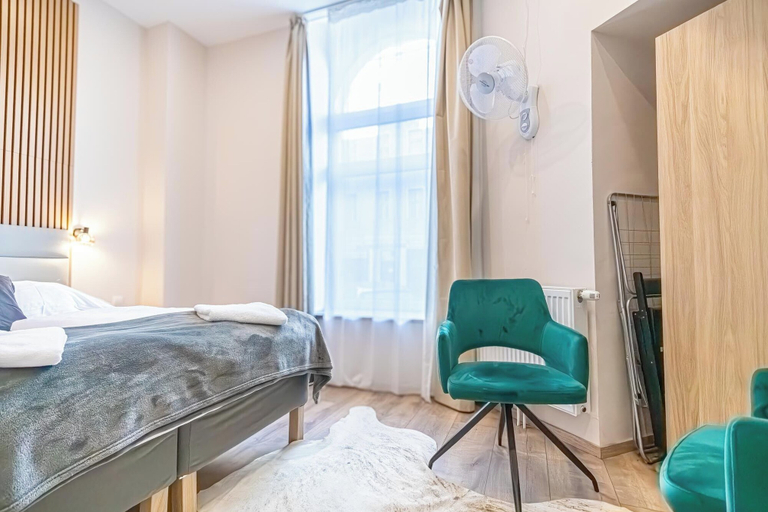 Others 3, 4BR Apt. for Groups 6-Min to Stadthalle, Wien