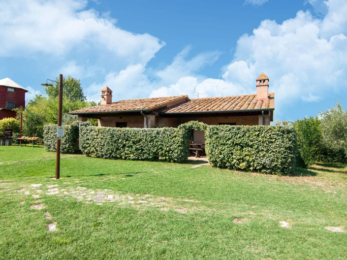 Exterior 5, Holiday Home in Castiglione del With Pool, Perugia