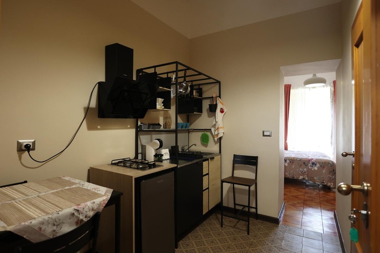Others 3, Rooms & Apartment, A due Passi, Caserta