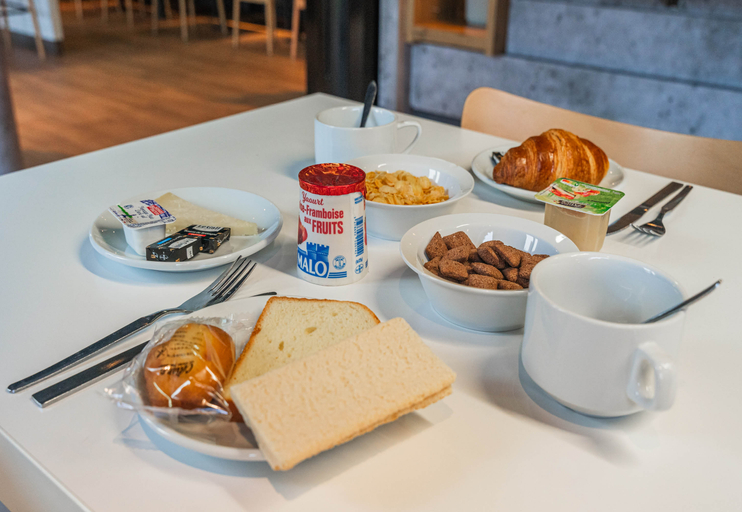 Food & Drinks 3, B&B HOTEL Strasbourg Nord Schiltigheim, Bas-Rhin