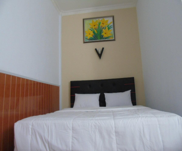Bedroom 12