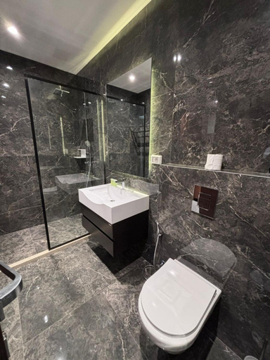 Bathroom 4, Seas Hotel Amman, Wadi Essier