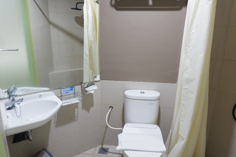 Bathroom 3