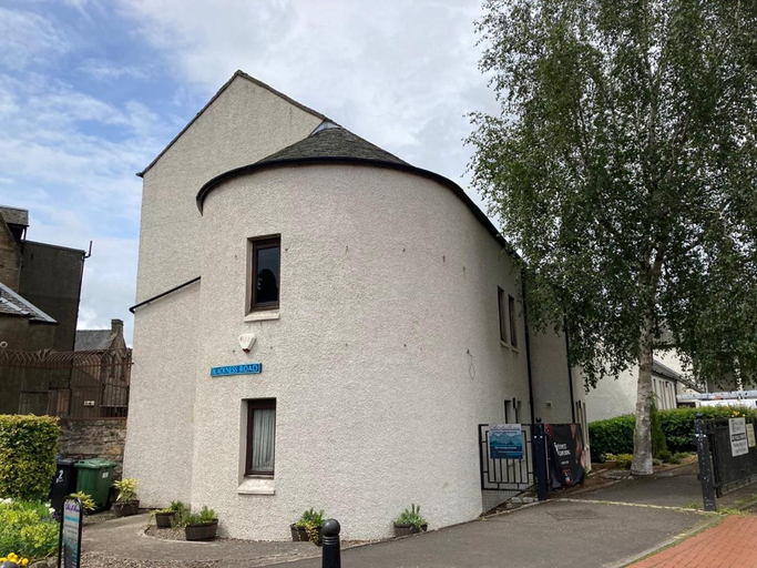Others 4, Linlithgow Lodge, West Lothian
