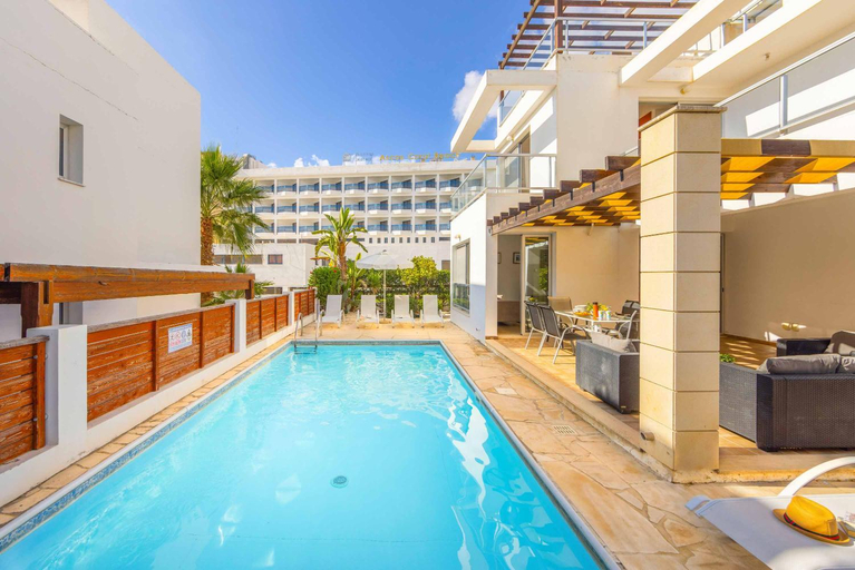 Sport & Beauty 5, Villa Ana Coral