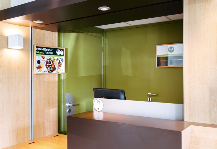 Public Area, Hotel Lorient Lanester, Morbihan