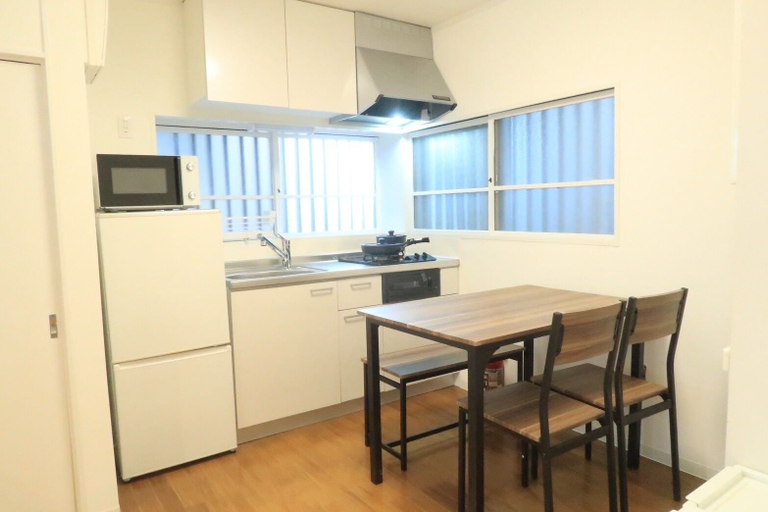 Others 5, KT1 Mori no Kabe Tokyo, Hino