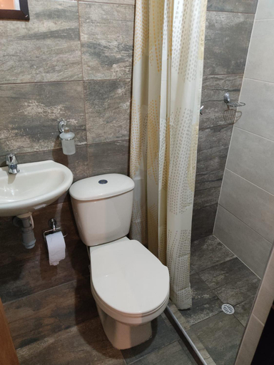 Shower, Casa El Cedral Hospedaje, Ibagué