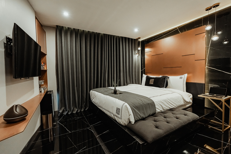 Hotel 433 Room Type - Deluxe Room with Smart iPad
