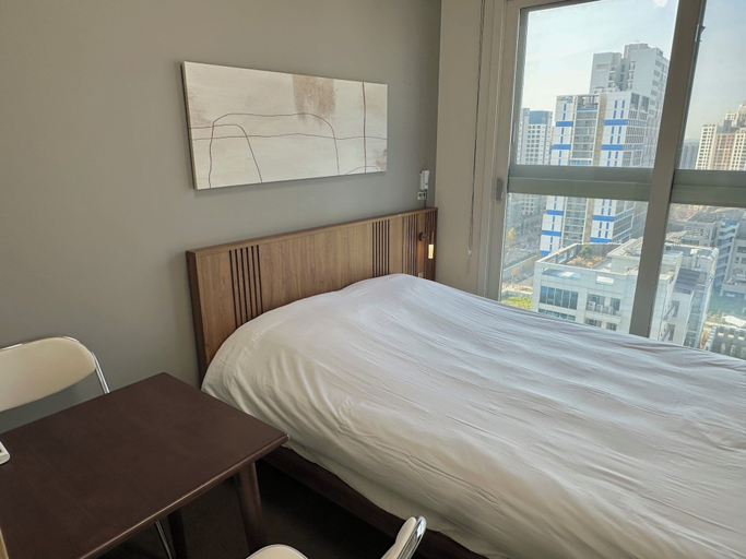 Bedroom 3, Grape Residence Hotel, Jung