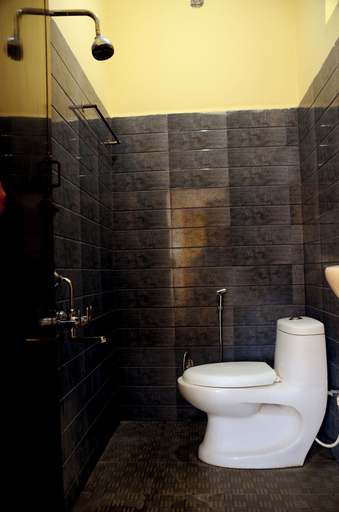 Bathroom, Sivashankaran homes, Tiruvannamalai