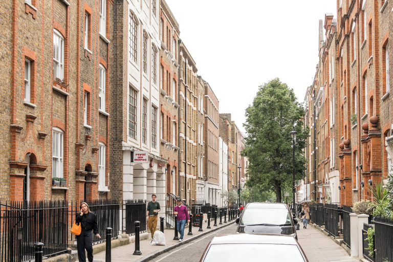 Others 5, NEW Sleek 2BD Flat Oxford Street-Soho, London