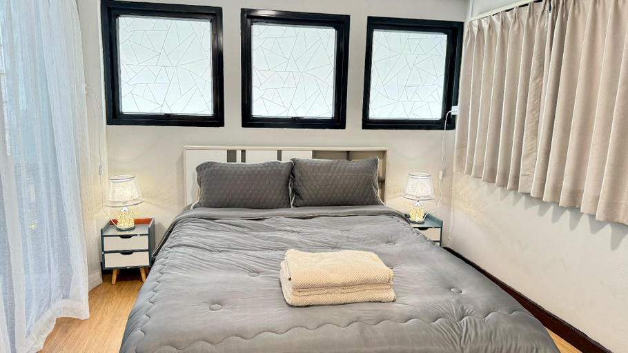 Bedroom 10
