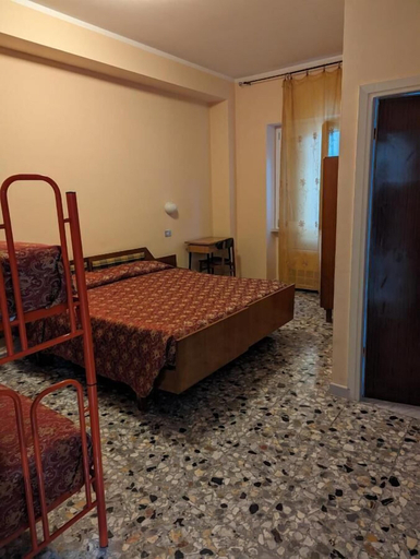 Bedroom 3, Albergo Seggiovia Scanno, L'Aquila