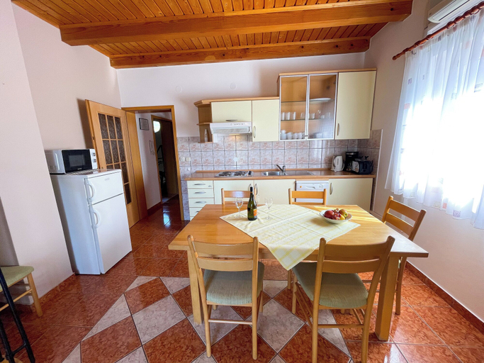 Others 5, Apartman Ljiljana 7, Crikvenica