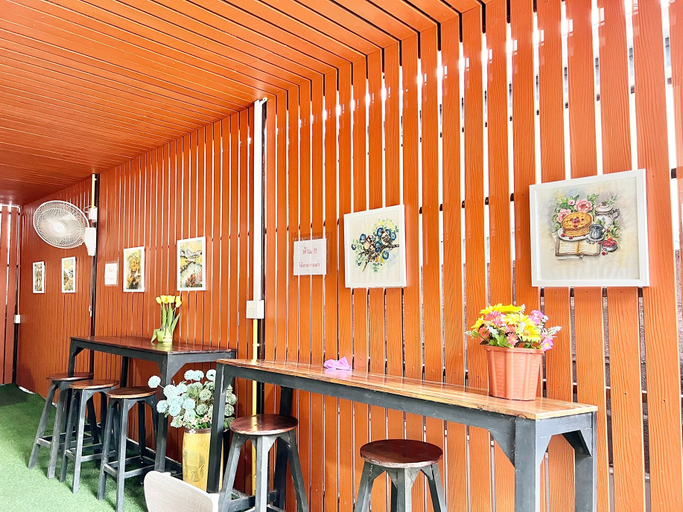 Food & Drinks 4, Jamjuree Place, Muang Khon Kaen