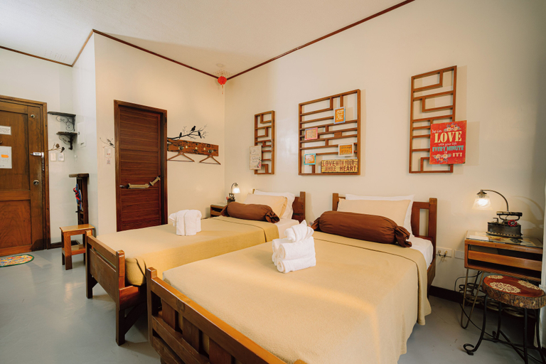 Bedroom 3, Antonio's Bed and Breakfast Hotel, Sorsogon City