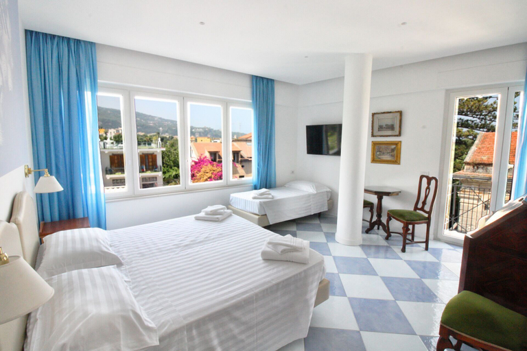 Bedroom 2, Maison Tonina, Napoli