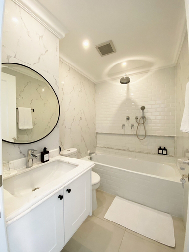 Others 5, Loewy's Home Jakarta, Jakarta Barat
