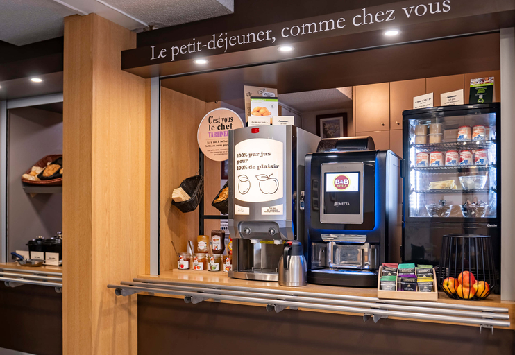 Food & Drinks 5, B&B Hotel Saint Etienne - La Terrasse, Loire