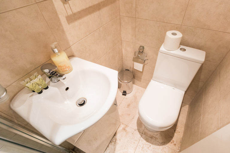 Bathroom 4, Ebury House, London
