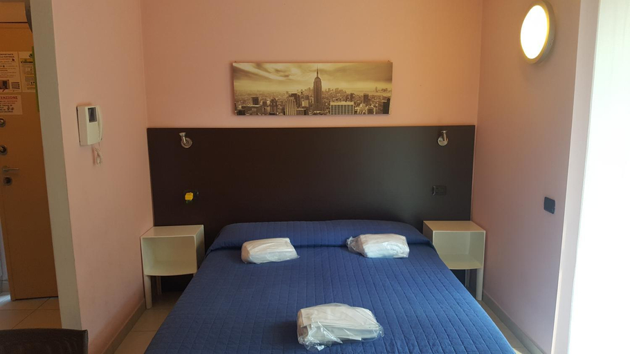 Bedroom 12