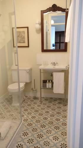 Bathroom, Pousada Vila Óbidos, Óbidos