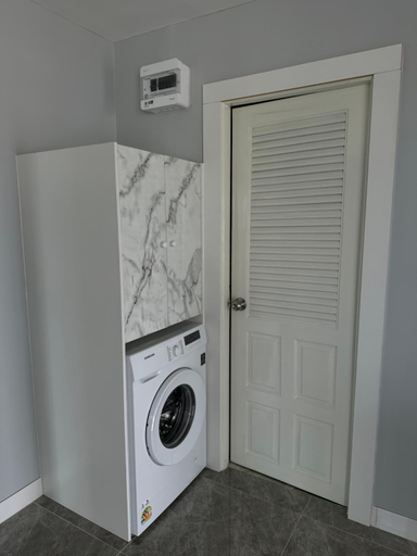 Bathroom 7