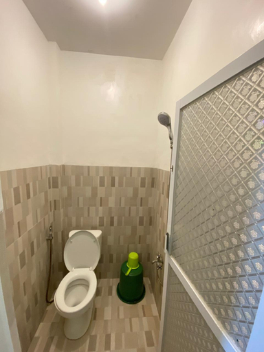 Bathroom 5, Wisma RML, Sidenreng Rappang