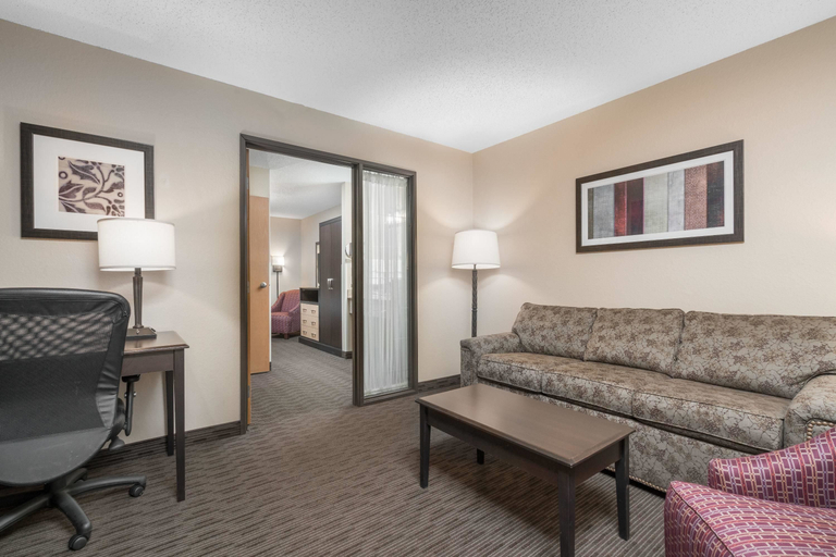 Others, AmericInn by Wyndham Detroit Lakes, Becker