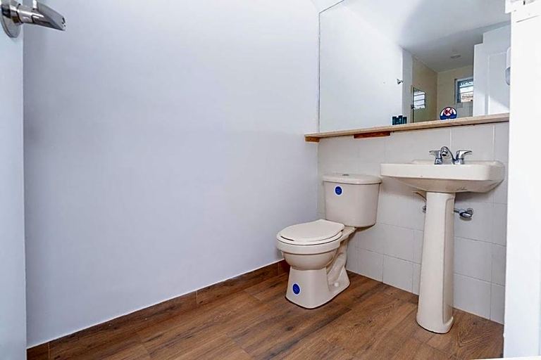 Bathroom 3, Hotel  Oasis, Rionegro