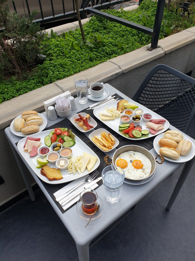 Food & Drinks 5, Cityloft 64, Maltepe
