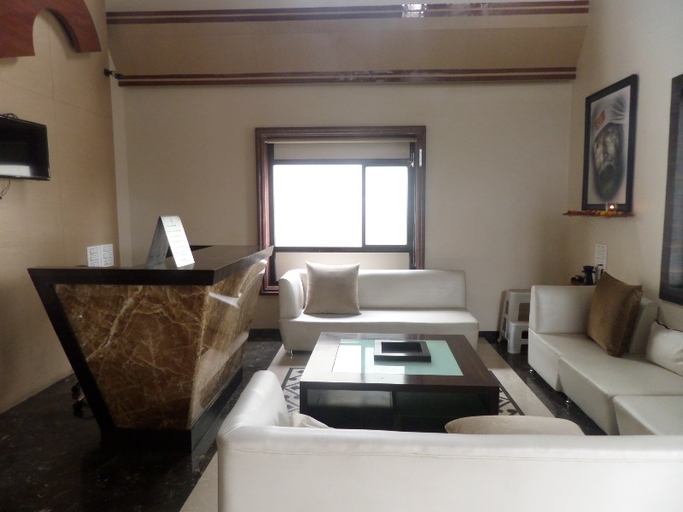 Public Area 2, Hotel Raj Palace, Ahmadnagar