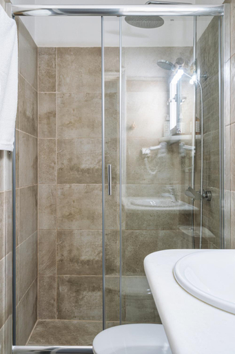Bathroom 4, Iris Hotel, South Aegean