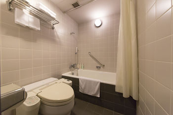 Bathroom, MINAMISENRI Crystal Hotel, Suita