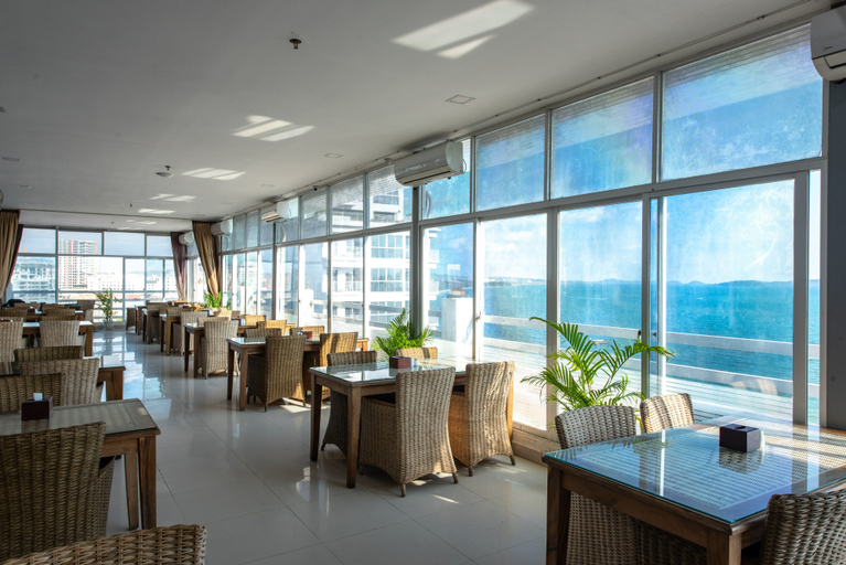 Food & Drinks 5, Aristocrat Residence Hotel, Sihanoukville
