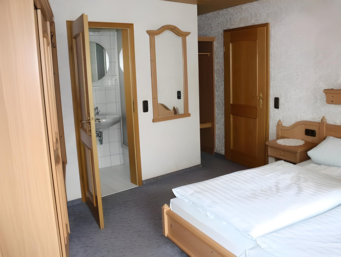 Bedroom 17