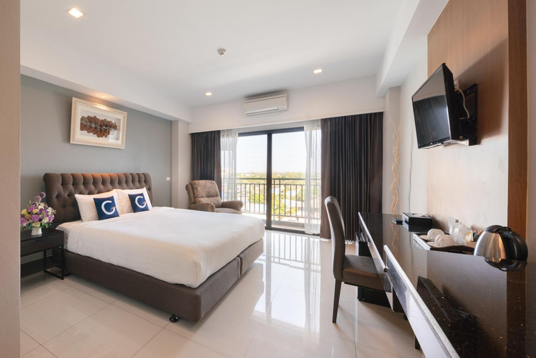 Bedroom 9