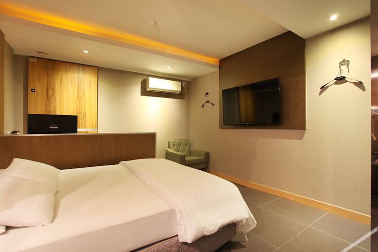 Bedroom 2, Nowon Sepia, Nowon