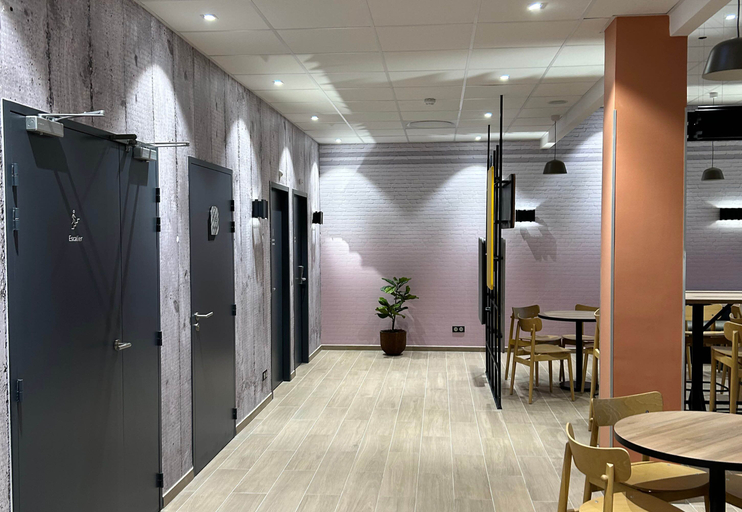Public Area 3, B&B HOTEL Cergy Saint-Christophe Gare, Val-d'Oise