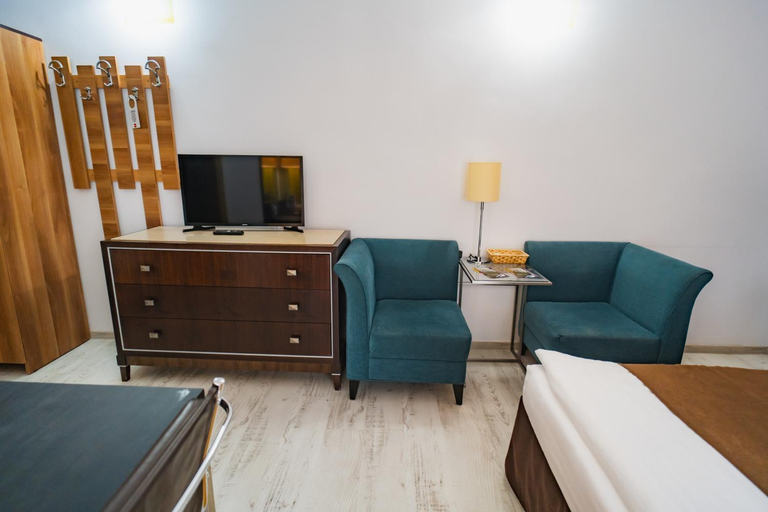 Bedroom 3, Hotel Dobsi, Bazna