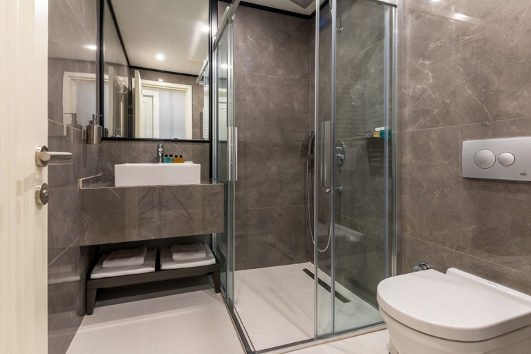Bathroom 5, Sala Suites, Beyoğlu