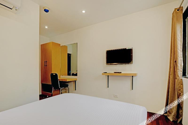Bedroom 2, Townhouse PBG Mall Vashi, Thane