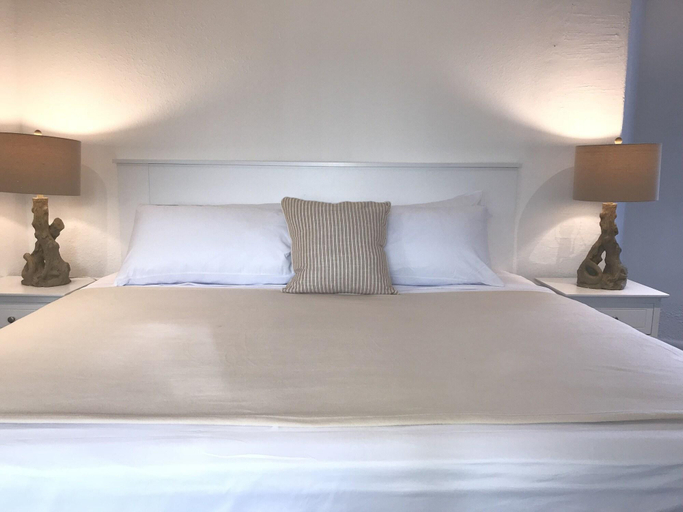 Bedroom 3, The Sunset Cove and Rainbow Room