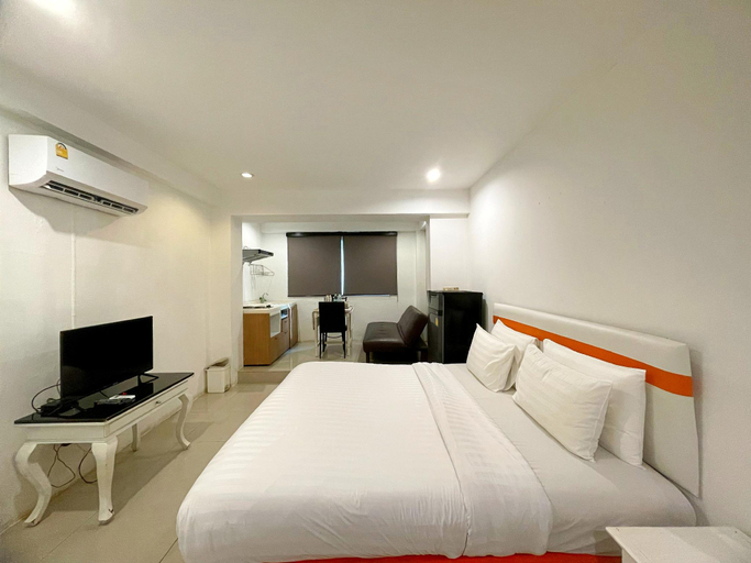 Bedroom 8
