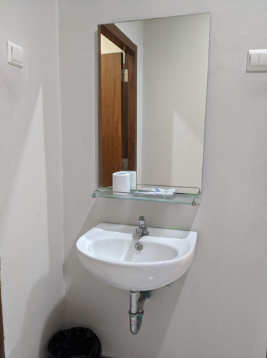 Bathroom 4