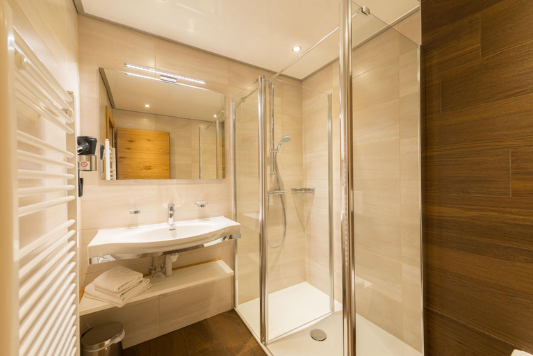 Bathroom 2, Landhaus Huber, Sankt Johann im Pongau